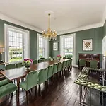 Nyaraló Ballywilliam House Kinsale,sleeps 32 Guests, 8 Mins To Town, 14 Night Minimum Kinsale