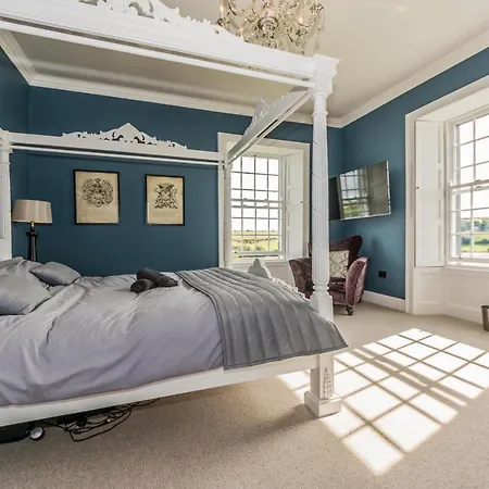 Ballywilliam House Kinsale,sleeps 32 Guests, 8 Mins To Town Hosted By Exquisite Homes Nyaraló