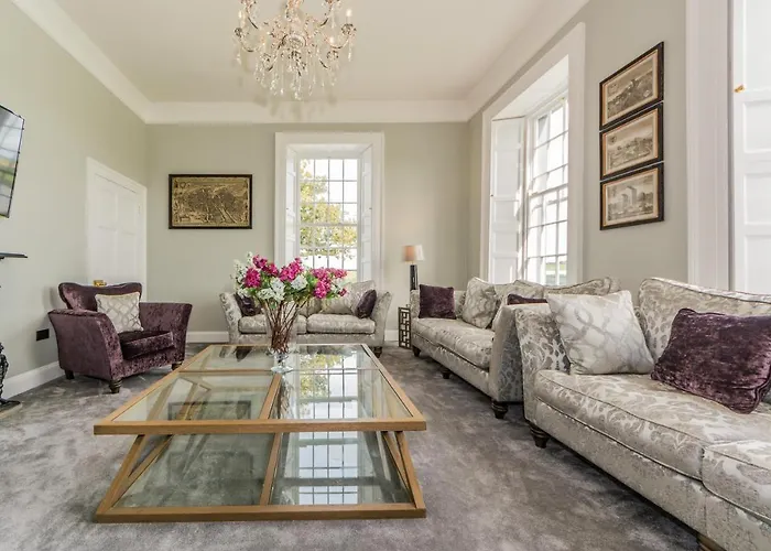 Σπίτι διακοπών Ballywilliam House Kinsale,sleeps 32 Guests, 8 Mins To Town, 14 Night Minimum