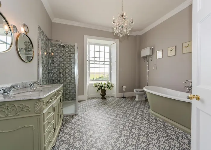 Ballywilliam House Kinsale,sleeps 32 Guests, 8 Mins To Town, 14 Night Minimum Σπίτι διακοπών Κινσέιλ