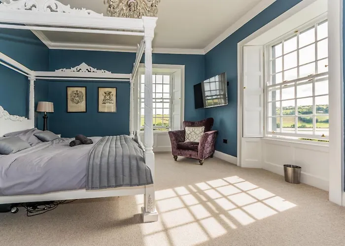 Σπίτι διακοπών Ballywilliam House Kinsale,sleeps 32 Guests, 8 Mins To Town, 14 Night Minimum *