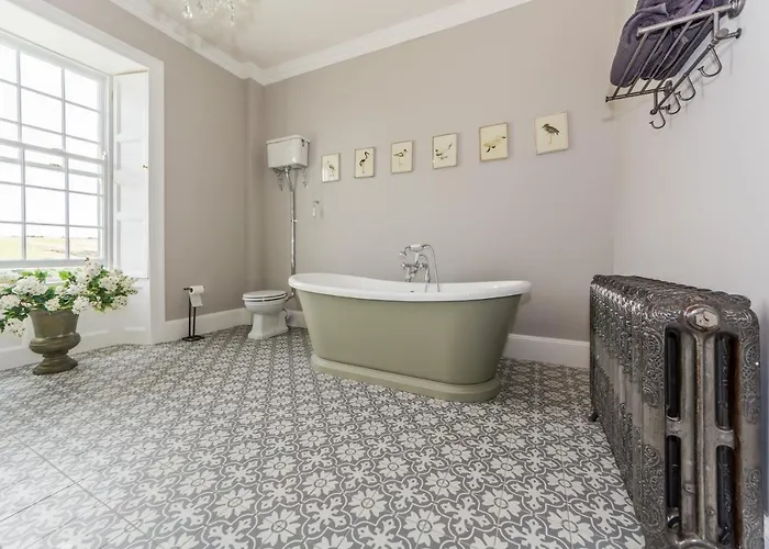 Σπίτι διακοπών Ballywilliam House Kinsale,sleeps 32 Guests, 8 Mins To Town, 14 Night Minimum *